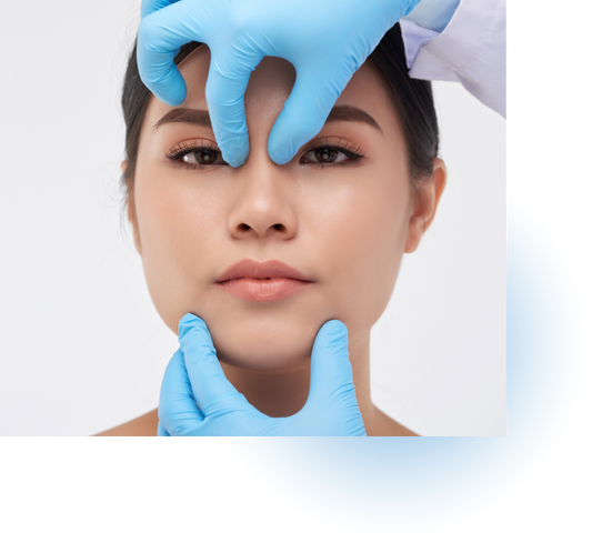 Rinoplastia: Cirugía de nariz.